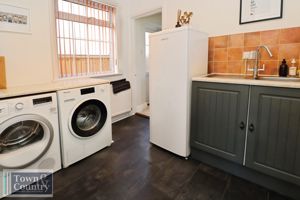 ALBERT ROAD- click for photo gallery